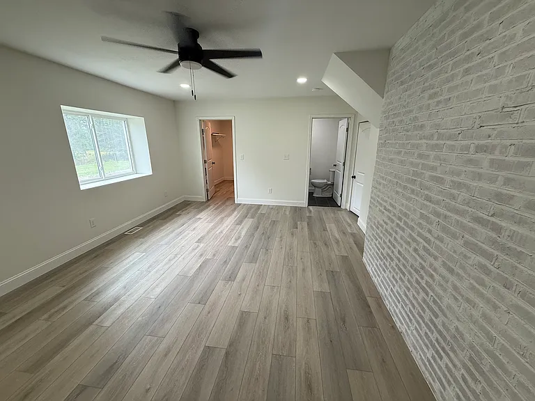 4960 E Sprague Rd — Photo 10