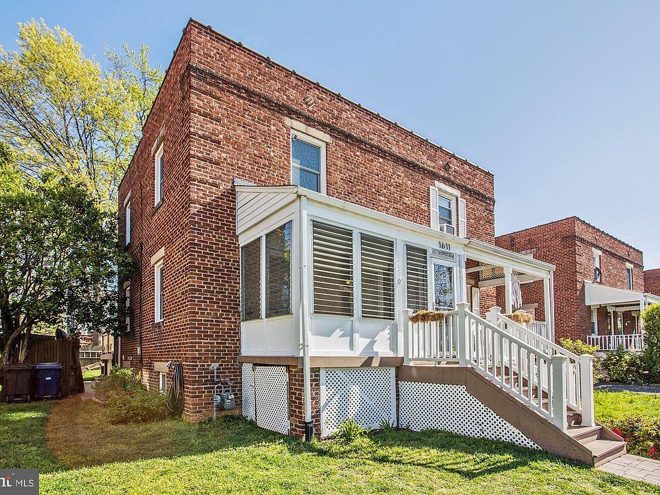 1st image of 1611 Boyle St