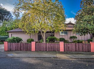 3456 Adams Ln, Redding, CA 96002