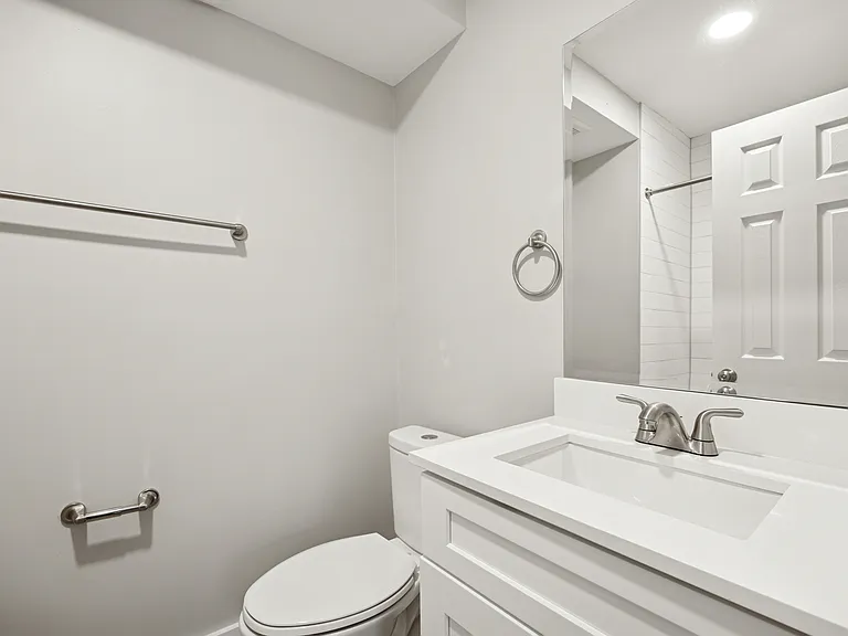 Pierce Arrow Properties — Photo 63