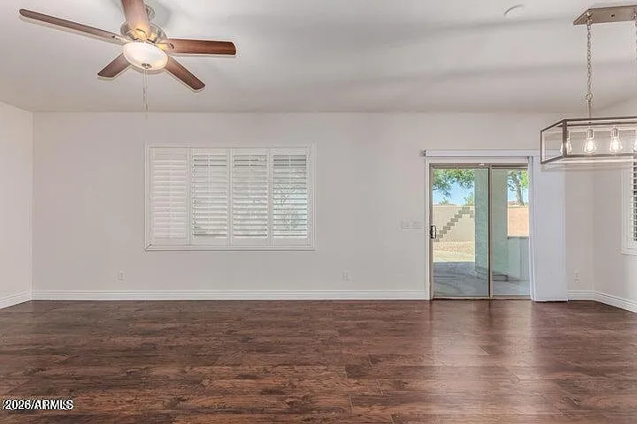 2466 E Katrina Trl — Photo 29