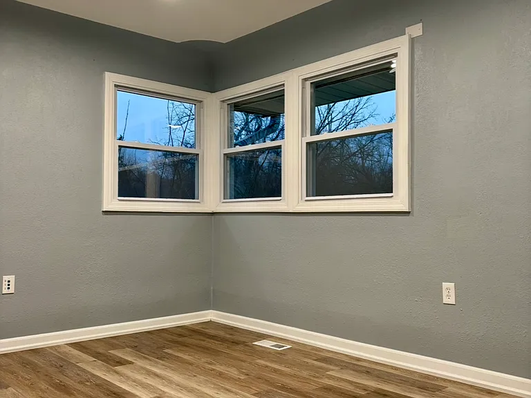 13761 S Archer Ave — Photo 14