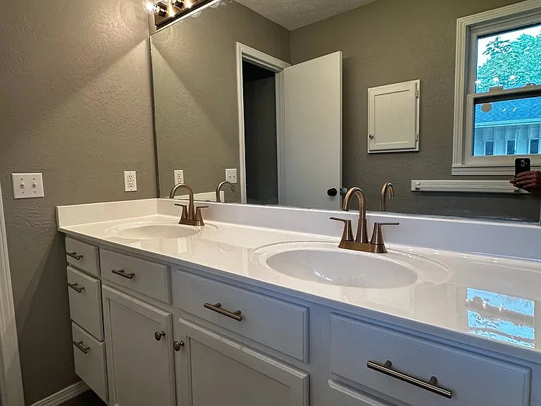 2843 E Eastwood St — Photo 26