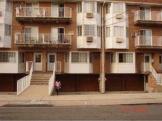 1st image of 1227 E 80th St #173