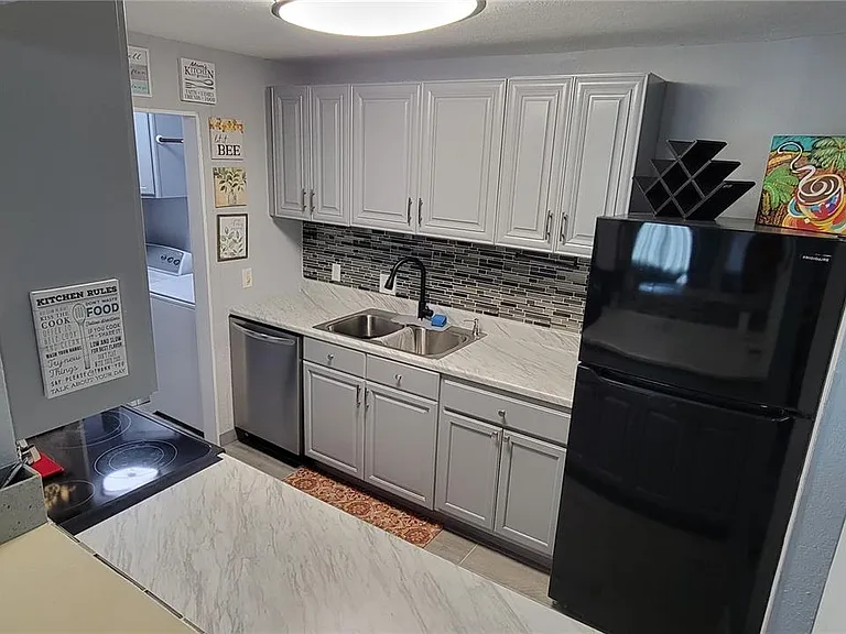 13285 Arbor Pointe Cir #101 — Photo 16