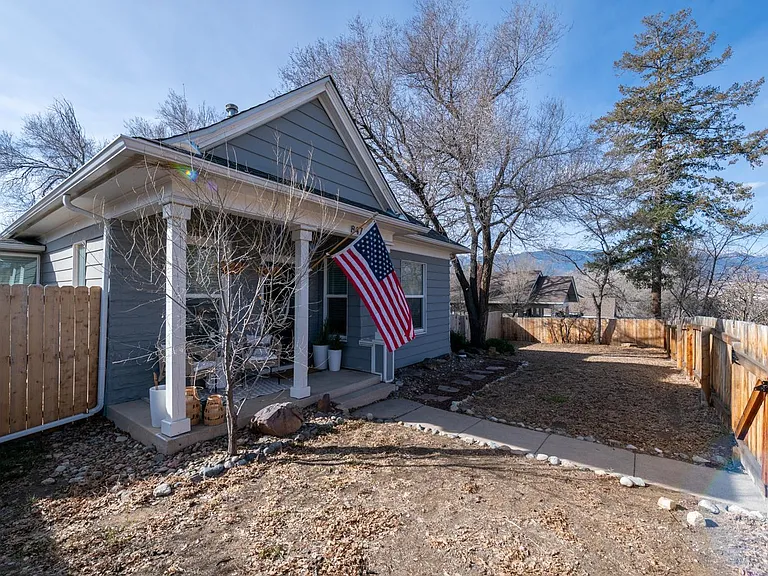 847 E Costilla St — Photo 1