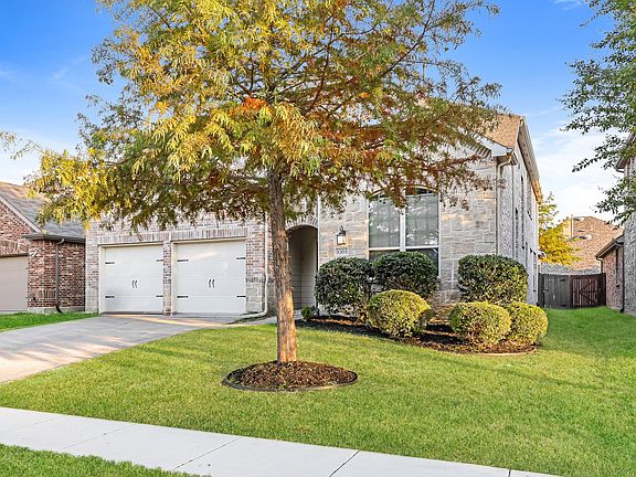 3rd image of 5305 Grove Cove Dr