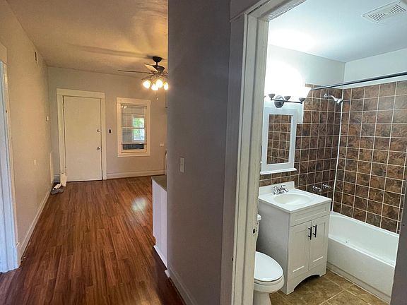 5th image of 3246 N Ravenswood Ave #2
