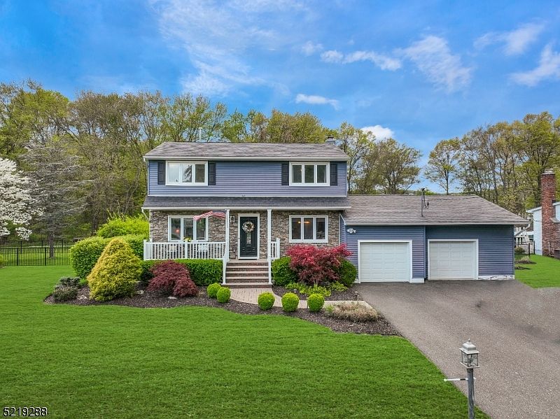 27 Greenview Dr, Pequannock, NJ 07440 MLS 3849661 Zillow