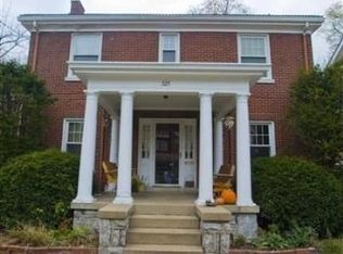 325 Aylesford Pl, Lexington, KY 40508