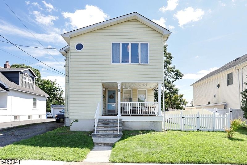 1st image of 309 Hawthorne Ave