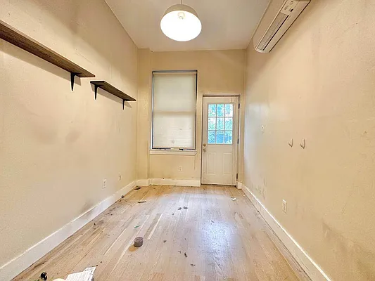 Rented by Doorway NYC, LLC | media 6