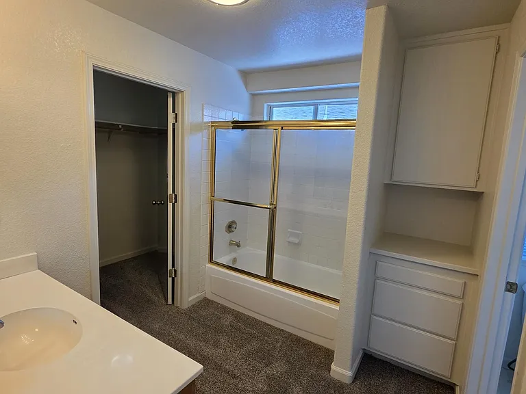 7508 Lighthouse Ln — Photo 12