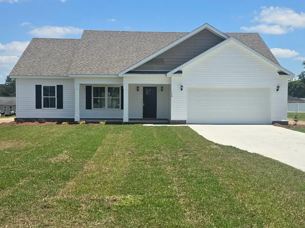 119 Sandalwood Cir, Statesboro, GA 30458