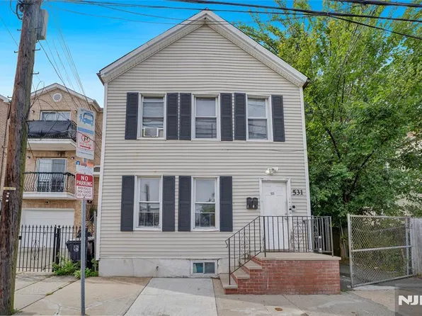 531 10th Street, Newark, NJ 07103