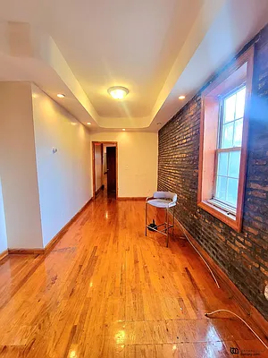 Rented by Batra Group Inc | media 3