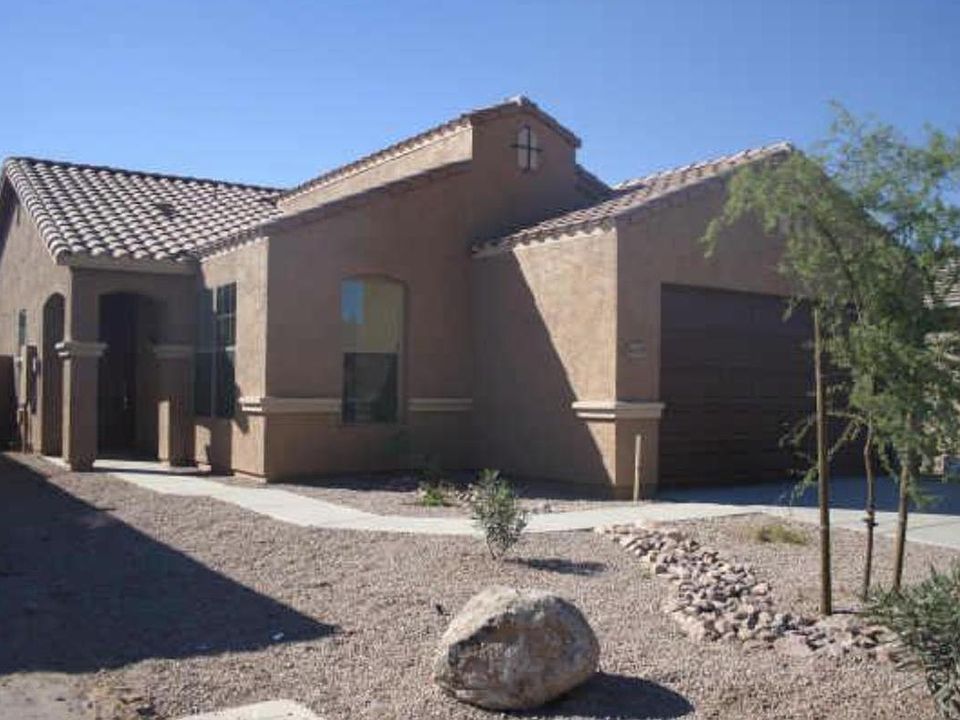 1st image of 46129 W Holly Dr