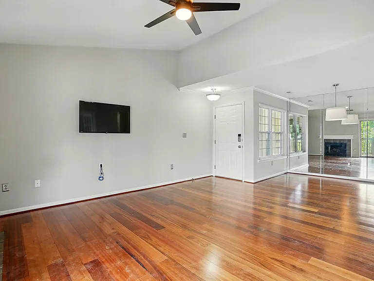 5007 Sharon Rd #R — Photo 13