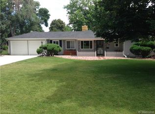 940 Flower St, Lakewood, CO 80215