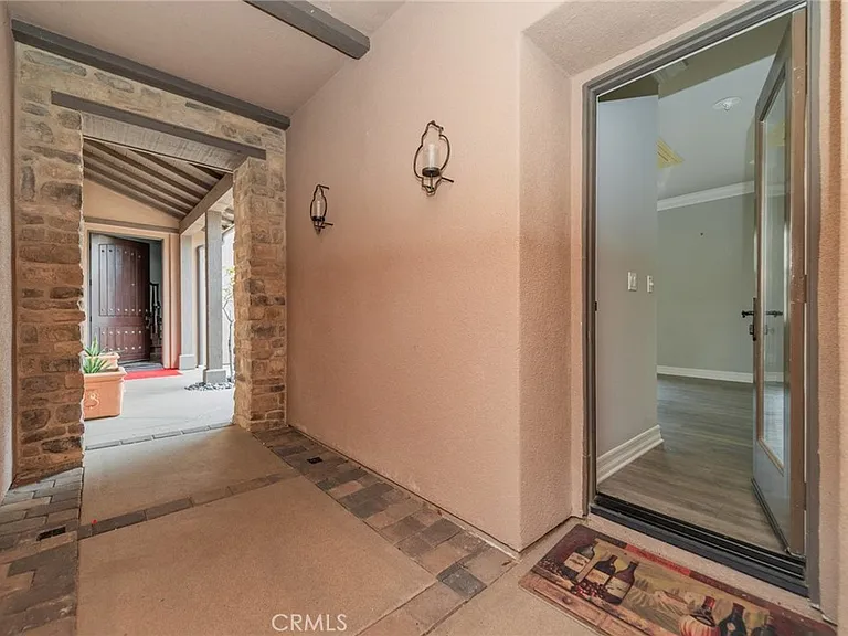 108 Ambiance — Photo 36