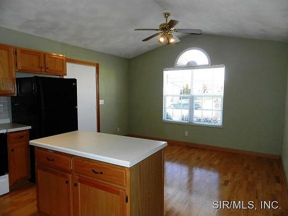 Breakfast Area in Kitchen