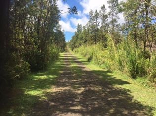 Akala St, Mountain View, HI 96771