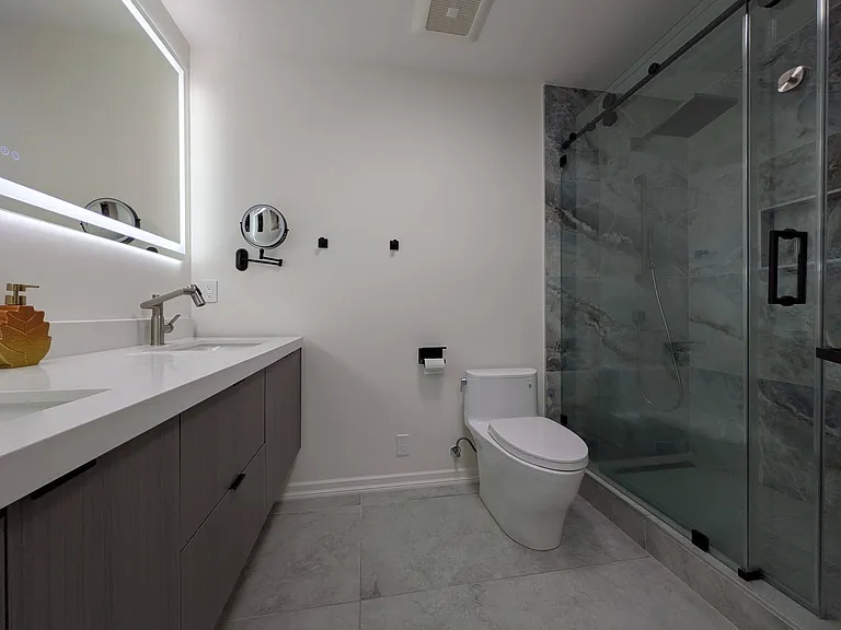 shared bath room