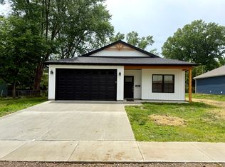 1108 Midway Ct, Marion, IL 62959