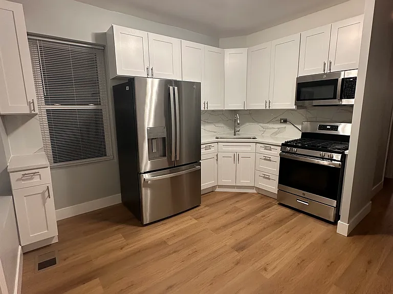 619 N Ridgeway Ave #1 — Photo 12
