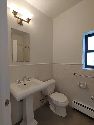Rented by Moss Realty Company | media 18