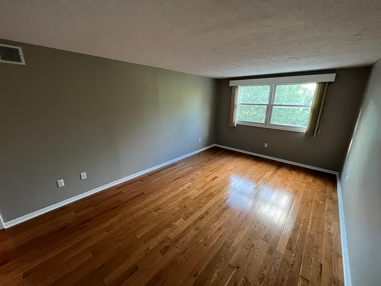 20 Walnut Cir — Photo 11