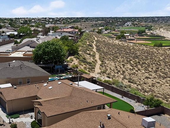 3rd image of 4221 Saddlewood Trl SE