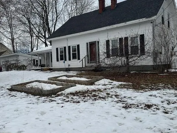 22 Franklin Street, Old Town, ME 04468