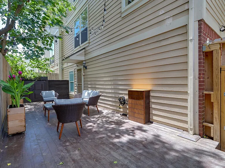 1706 Tuam St #C — Photo 27