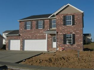 920 Silverlink Dr, O Fallon, IL 62269