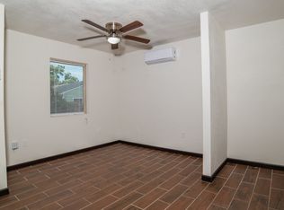 1622 Alametos #2, San Antonio, TX 78201
