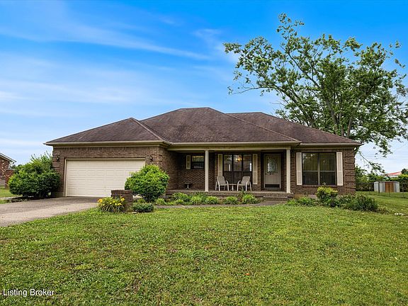 3rd image of 317 Centerview Dr
