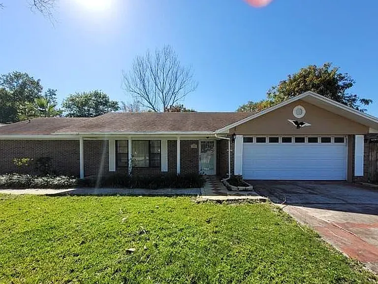 1806 Pinar Ct — Photo 1