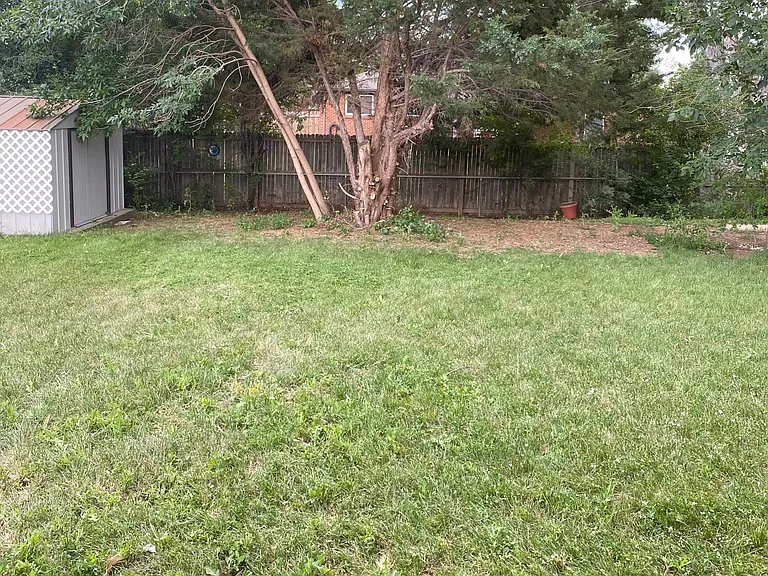 3230 W Grand Ave — Photo 13