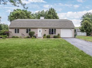 9 Sedgwick Ct, Oswego, IL 60543