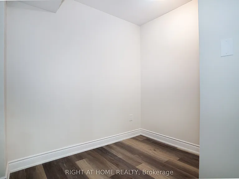 440 Downes Jackson Hts #BASEMENT — Photo 23