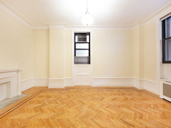 4th image of 230 W 79th St #Grb