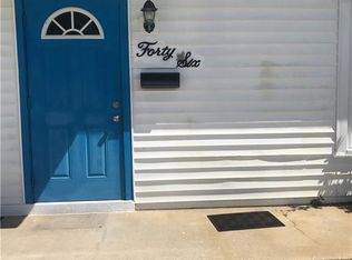 46 Hamlin Ct, Lehigh Acres, FL 33936