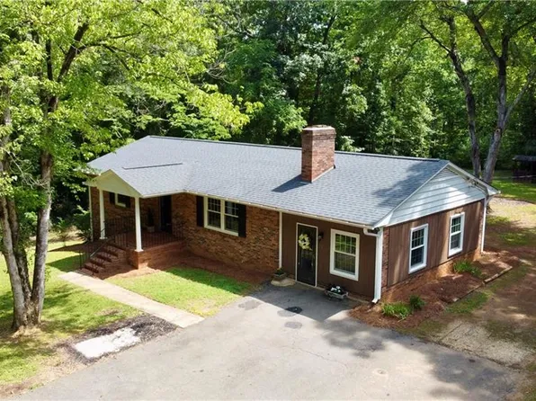 549 Conrad Rd, Lewisville, NC 27023