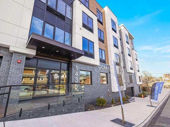 1435 10th St APT 208