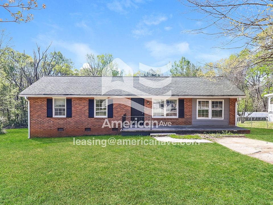 1565769_001_front_view_1.jpg