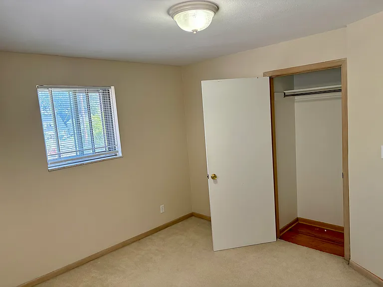 2130 Tuxedo Ave — Photo 16