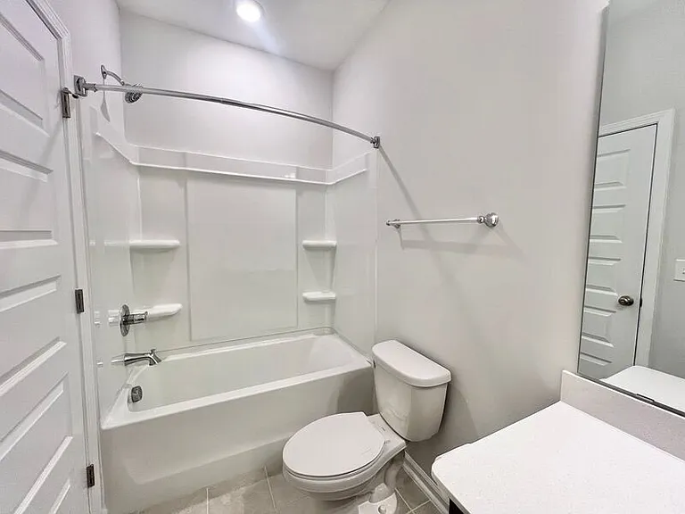 109 Hickory Plains Rd — Photo 6