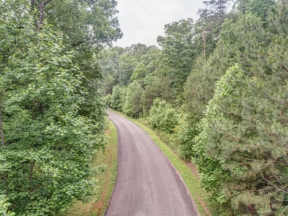 3rd image of 626 Cove Lake Dr