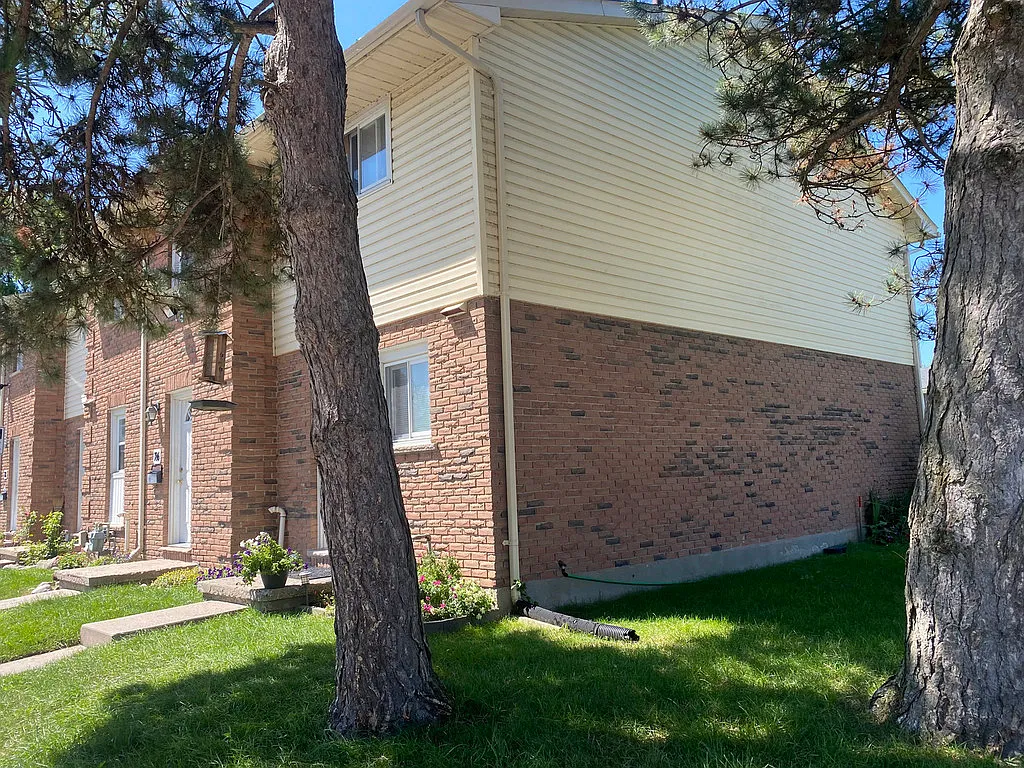 2 bed, $1,895 — Photo 2